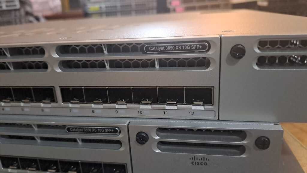 Cisco 3850-12XS S — Şəbəkə və server avadanlığı, Bakı (2)