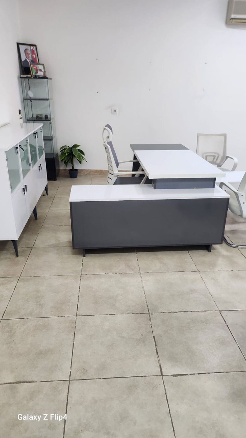 Ofis mebeli satilir ideal veziyyetde. Demek olar iwlenmeyib — Ofis mebeli, Bakı (5)
