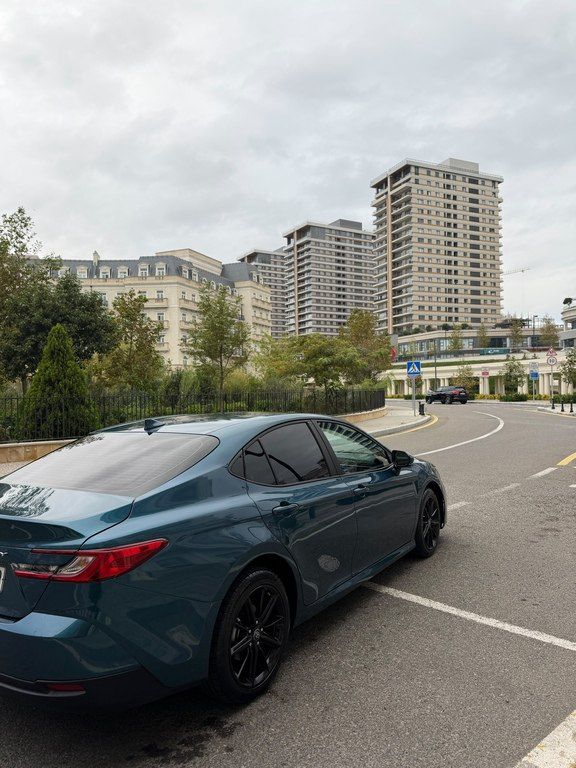 Toyota Camry, 2.5 L, 1.016 kWh, 2024 il, 42 500 km — Avtomobillər, Bakı (5)