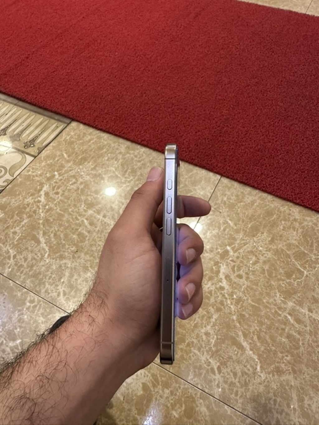 IPhone 16 Pro, 128 GB, Qızılı, Face ID — Apple iPhone, Gəncə (3)