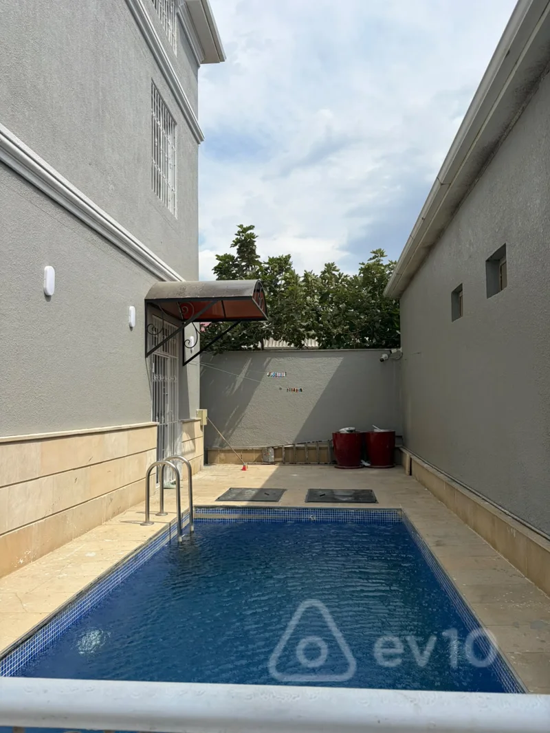 5 otaqlı həyət evi, 200 m², Mehdiabad — kirayə — Дом, вилла