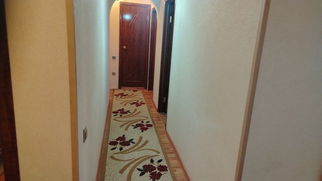 İcarəyə verilir 3 otaqlı köhnə tikili 120 m² — Mənzil, Bakı (8)