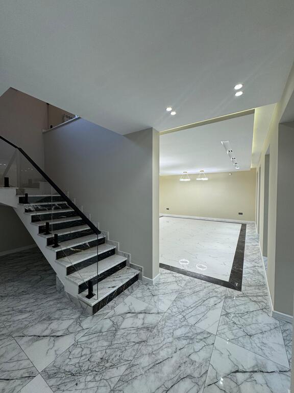 Satılır 5 otaqlı həyət evi/bağ evi 273 m² — Ev, villa, Bakı (10)