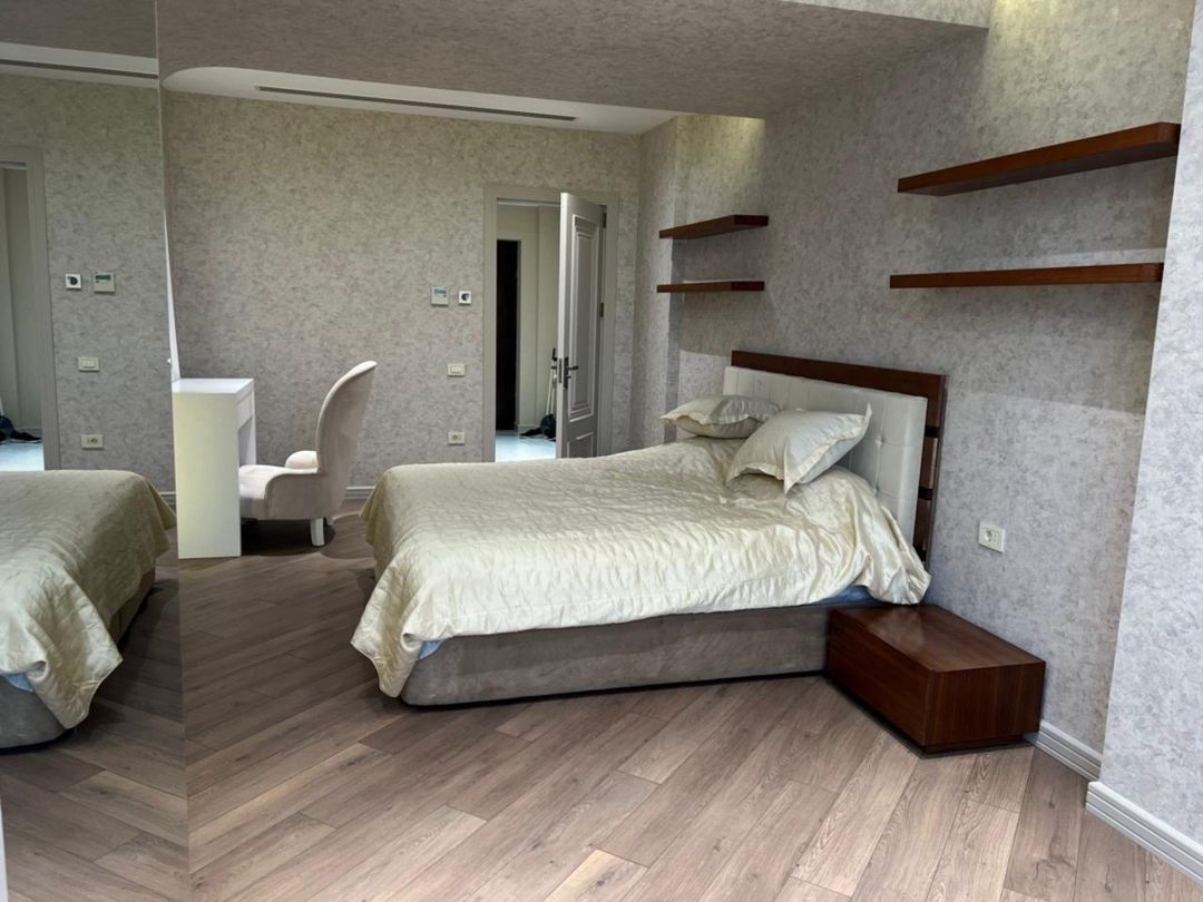 İcarəyə verilir 3 otaqlı yeni tikili 160 m² — Mənzil, Bakı (2)