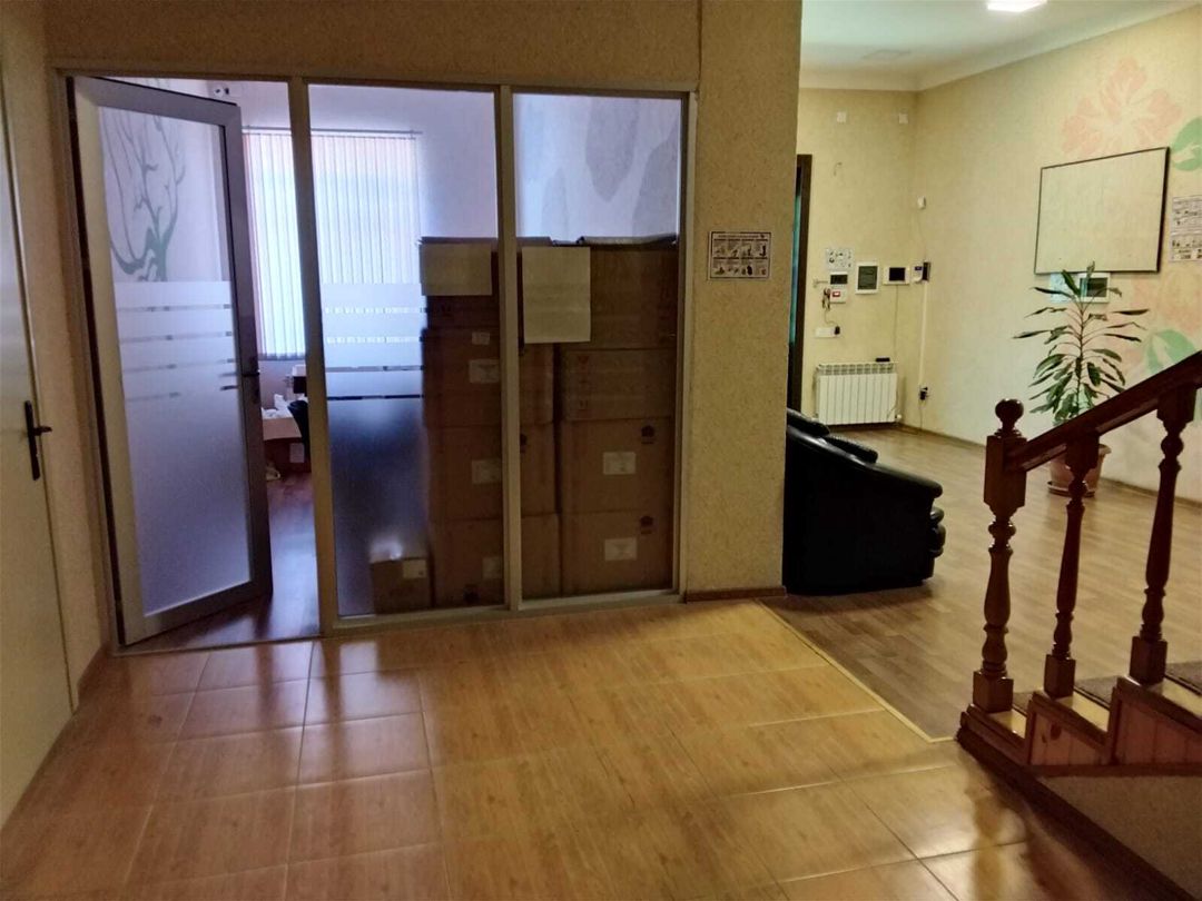 Satılır obyekt 715 m² — Əmlak, Bakı (10)