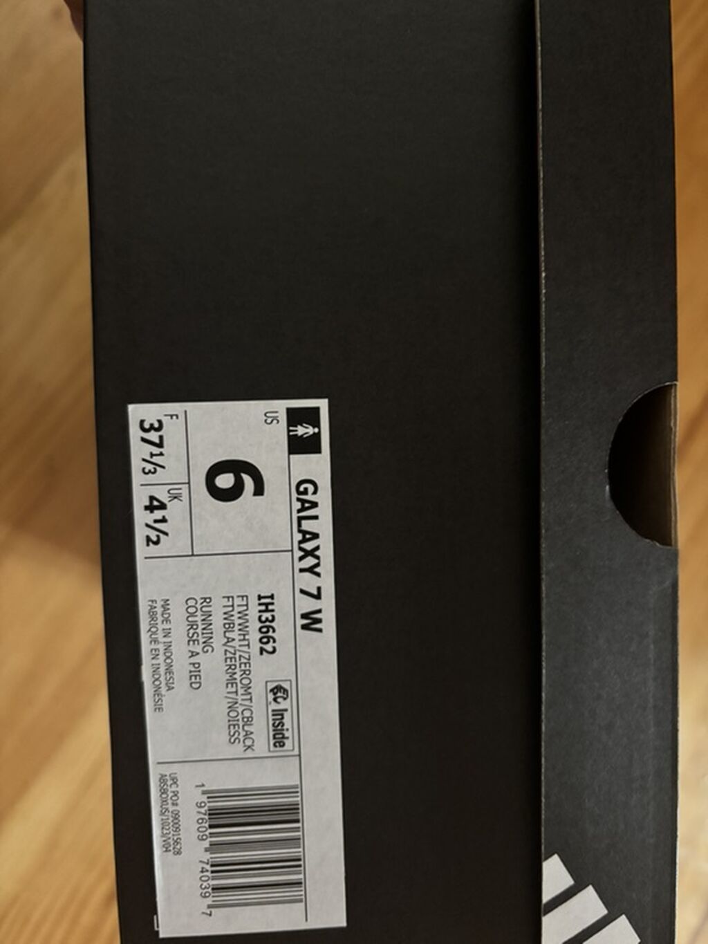 Adidas, Ölçü: 37.5, rəng - Ağ, Yeni — Krosovka, Bakı (5)
