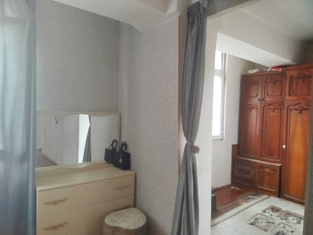 Satılır 4 otaqlı köhnə tikili 100 m² — Mənzil, Bakı (8)