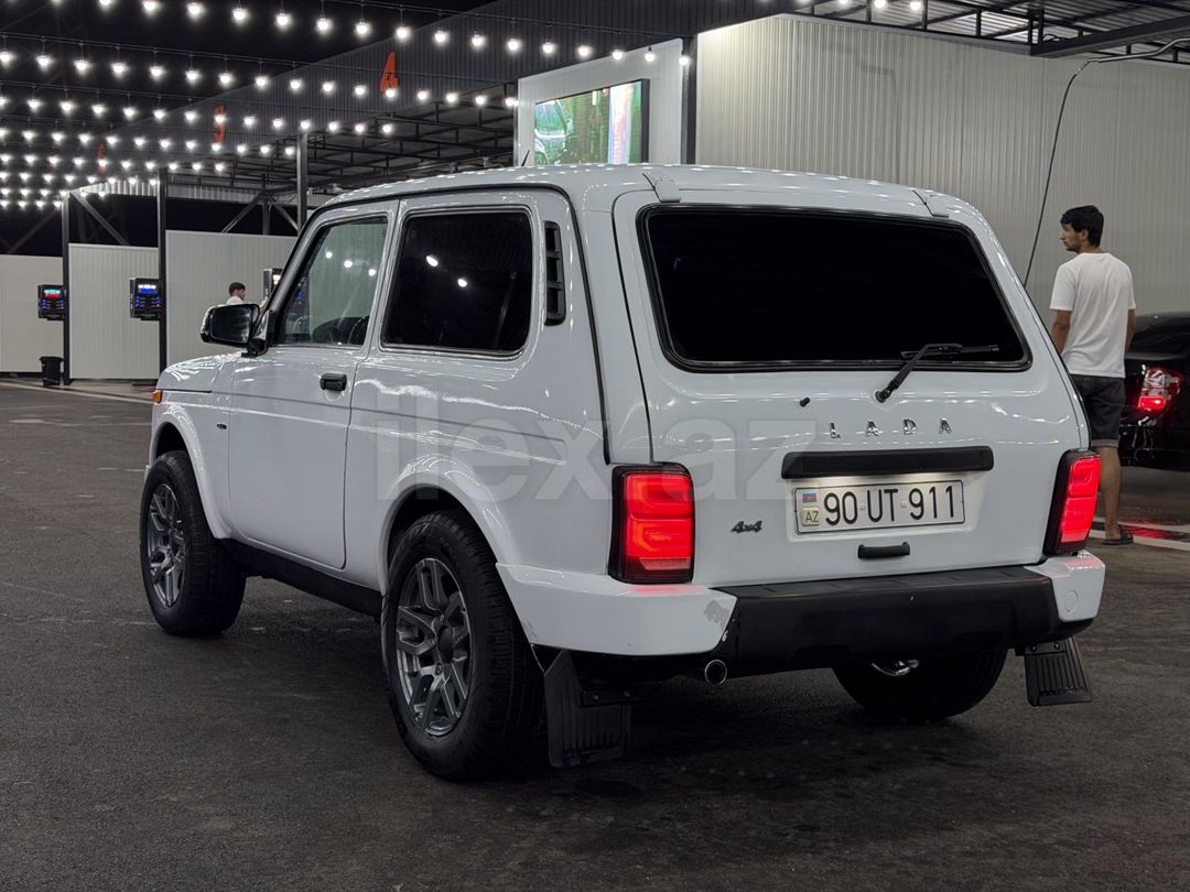 2014 vaz (lada), 1.8 l, 2014, 220,000 km 90-UT-911 — Avtomobillər, Bakı (7)