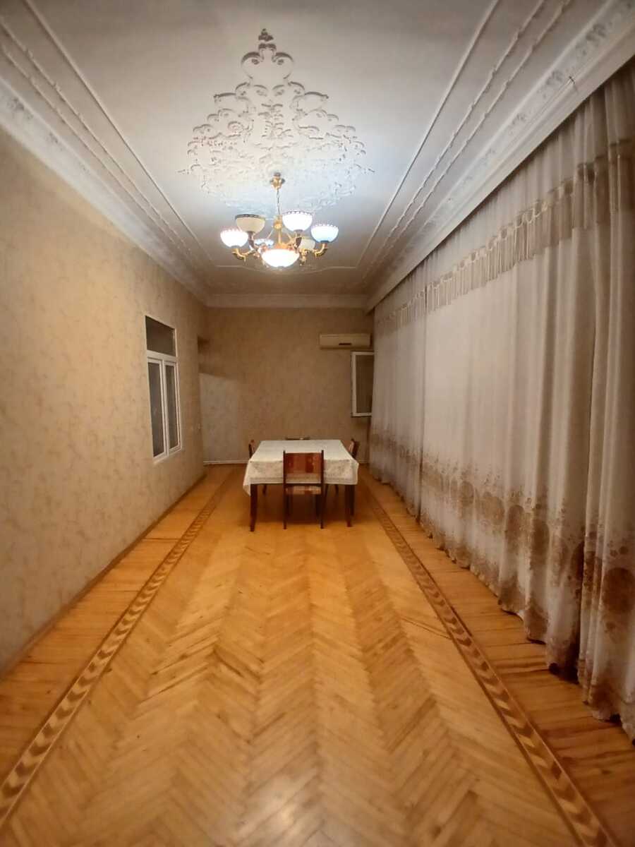 İcarəyə verilir 4 otaqlı köhnə tikili 110 m² — Mənzil, Bakı (3)