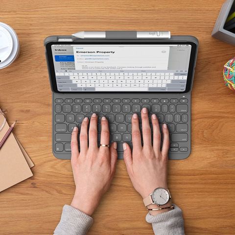 Magic Keyboard iPad 11 Open Box — Bakı