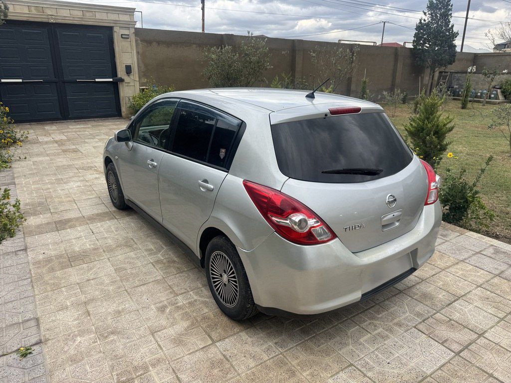 Nissan Tiida, 1.5 L, 2012 il, 150 000 km — Avtomobillər, Bakı (4)