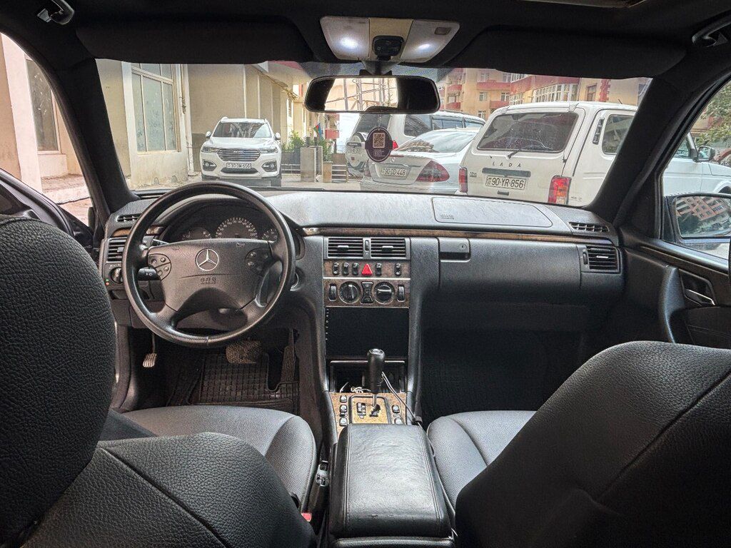 Mercedes E 240, 2.4 L, 2000 il, 356 000 km — Avtomobillər, Bakı (8)