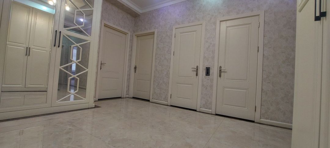 İcarəyə verilir 3 otaqlı yeni tikili 130 m² — Mənzil, Bakı (5)