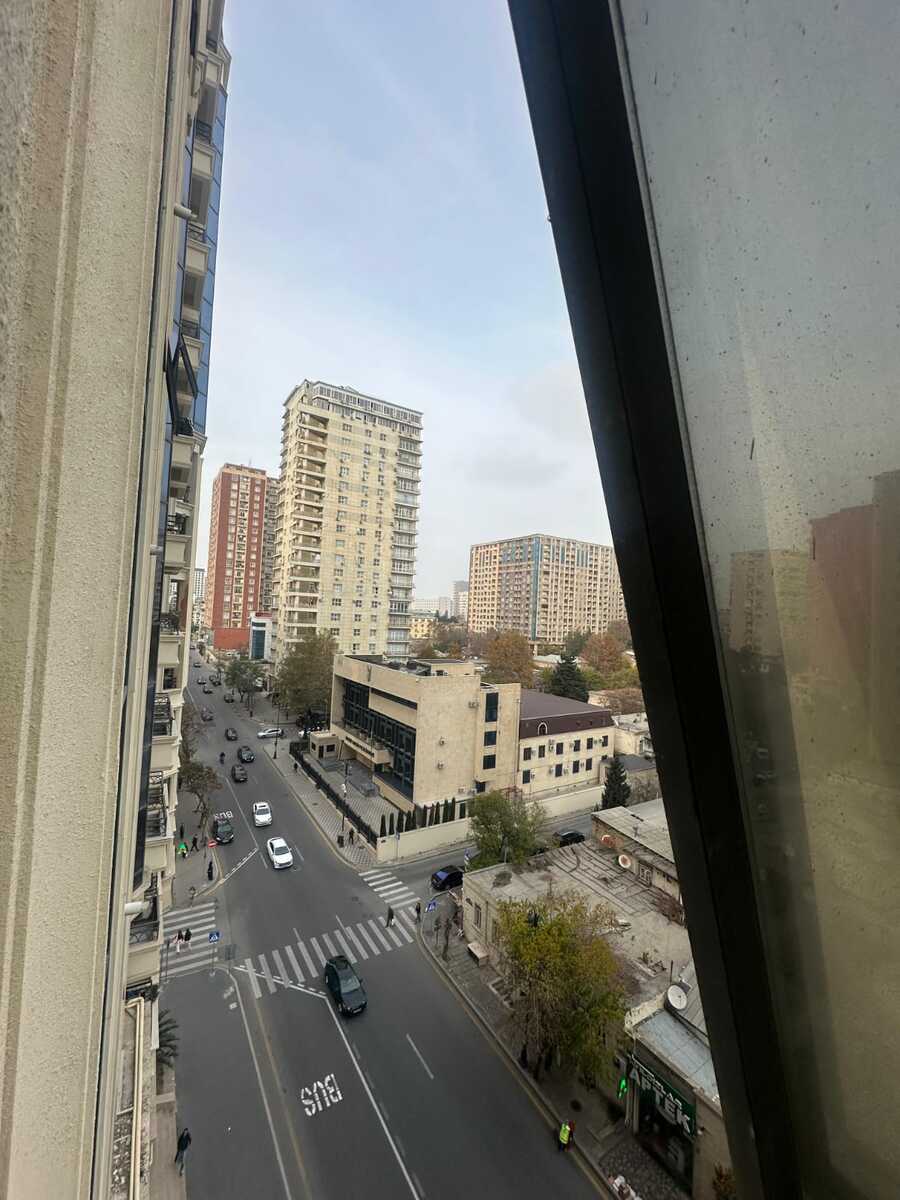 Satılır 4 otaqlı yeni tikili 241.9 m² — Mənzil, Bakı (11)