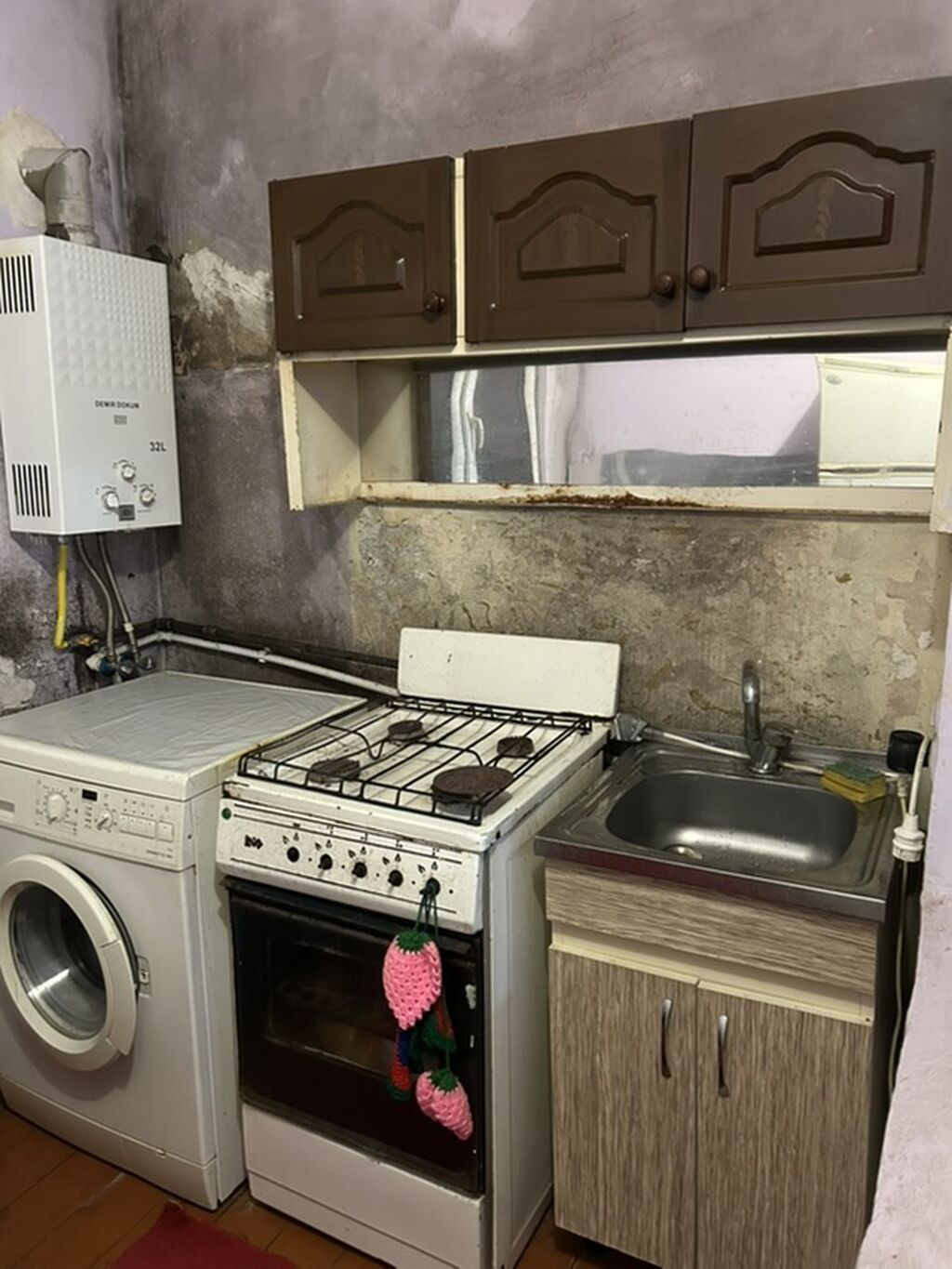 Rüstəmov 36. Metroya 4-5 dəqiqə piyada məsafədədir. 1 in 2 yə — Mənzil, Bakı (7)