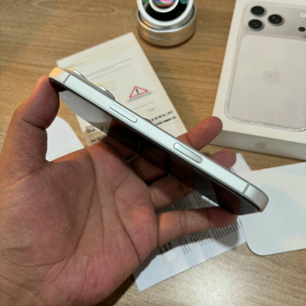 IPhone 17 Pro, 1 TB, White Titanium, Sənədlərlə — Apple iPhone, İsmayıllı (5)