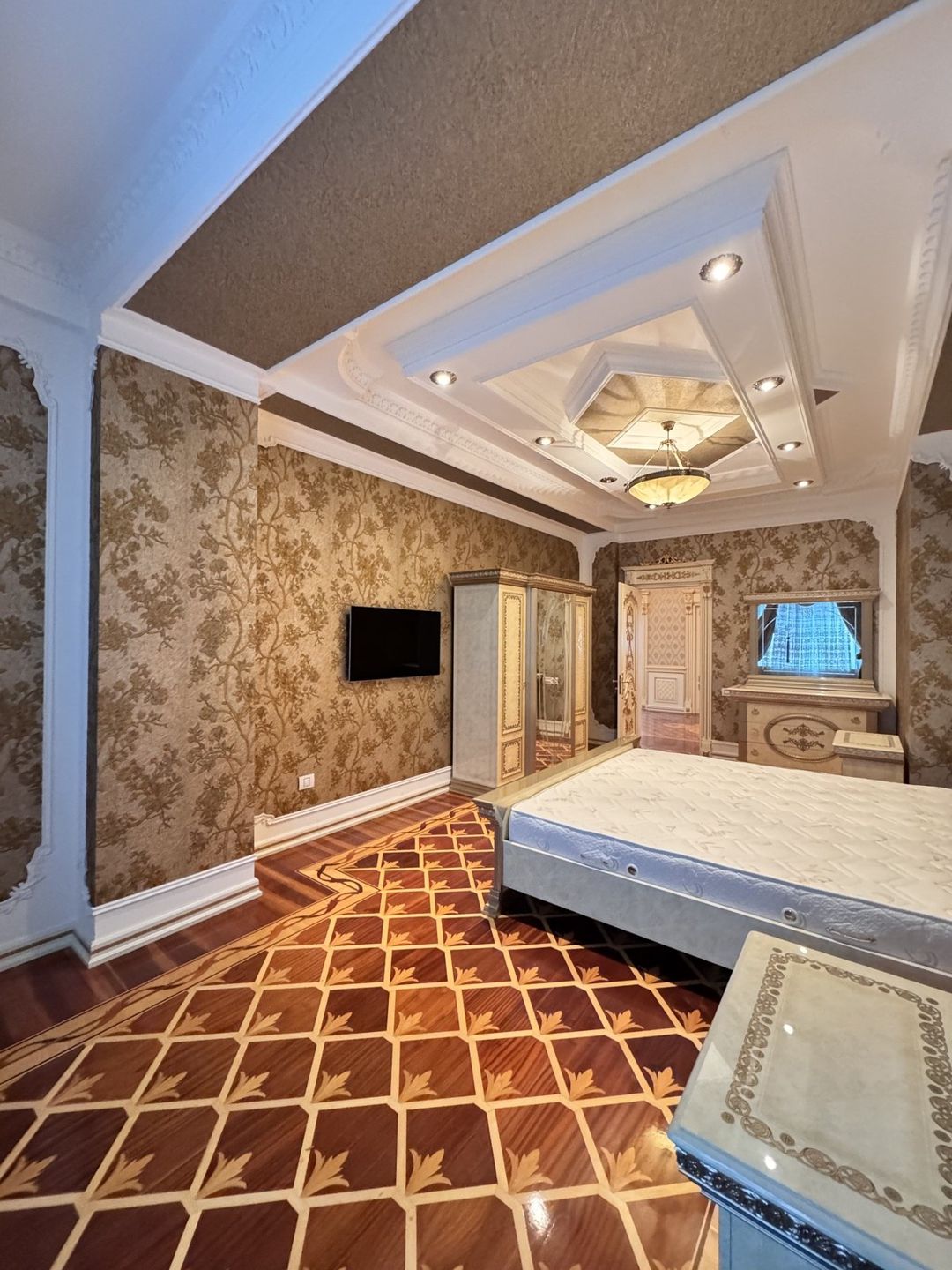 Satılır 4 otaqlı yeni tikili 250 m² — Mənzil, Bakı (12)
