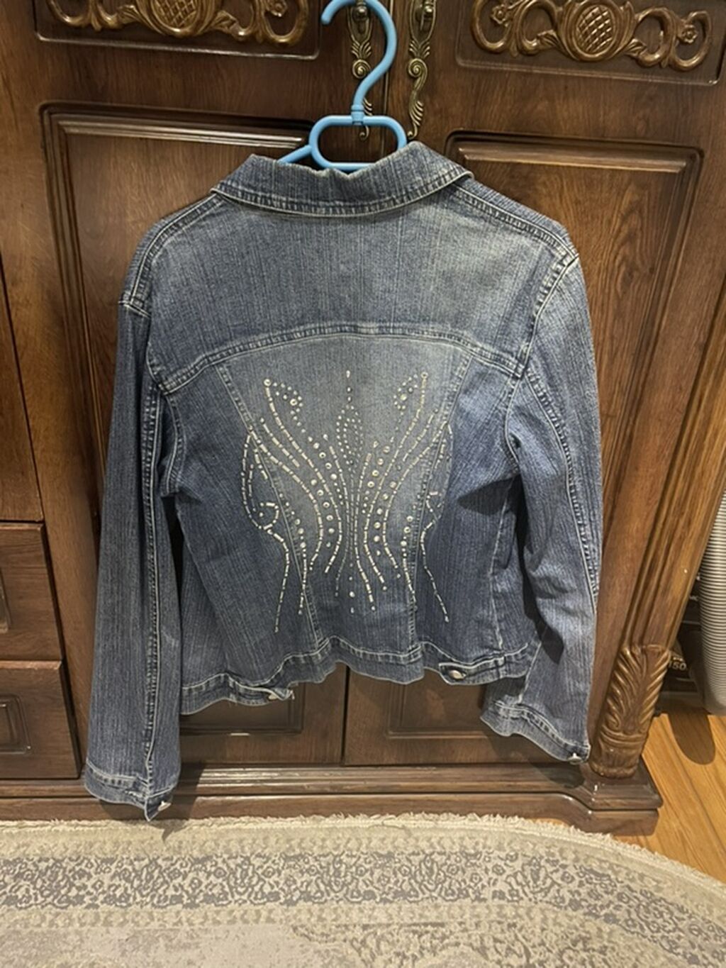 Qadınlar üçün cins gödəkçə - Material: klassik denim (mavi yuma — Jaketlər, Digah (2)
