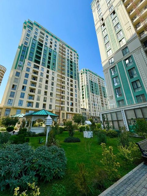 Satılır 2 otaqlı yeni tikili 45 m² — Bakı