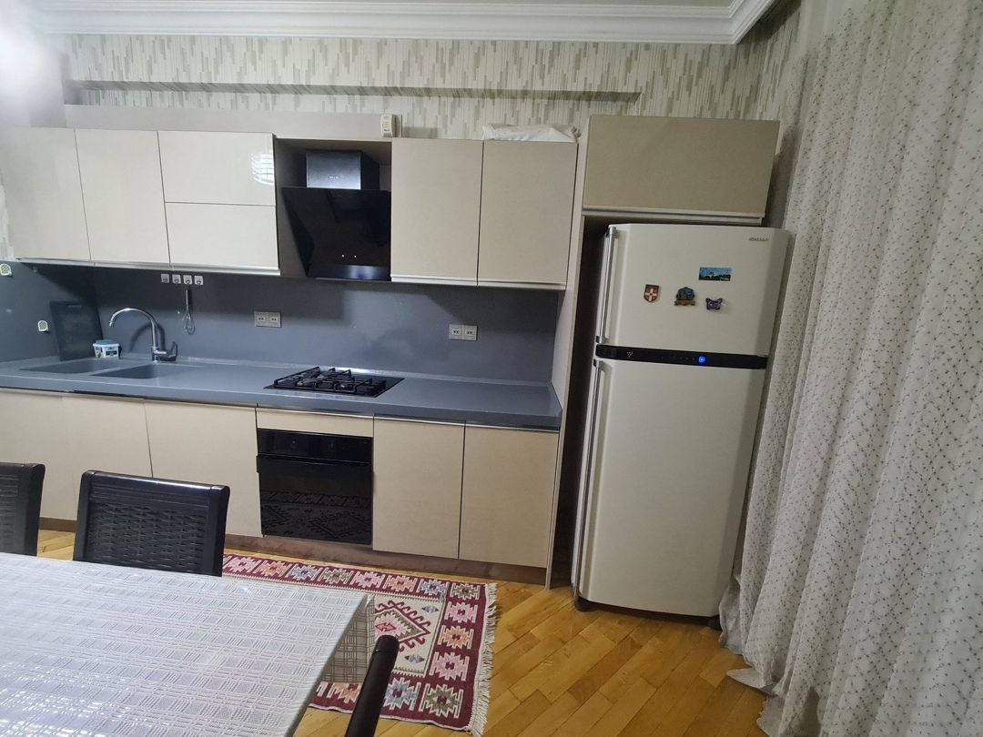 İcarəyə verilir 3 otaqlı yeni tikili 155 m² — Mənzil, Bakı (11)