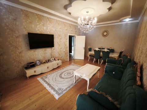 Satılır 6 otaqlı həyət evi/bağ evi 160 m² — Bakı
