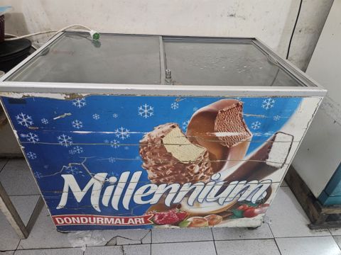 Soyuducu vitrin — Bakı