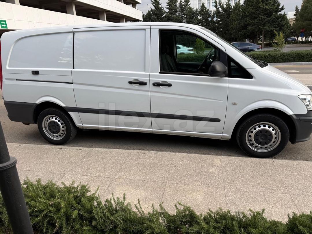 2014 Mercedes-Benz Vito, 2.2 L, 2014, 329,000 km 77-NM-885 — Avtomobillər, Bakı (4)