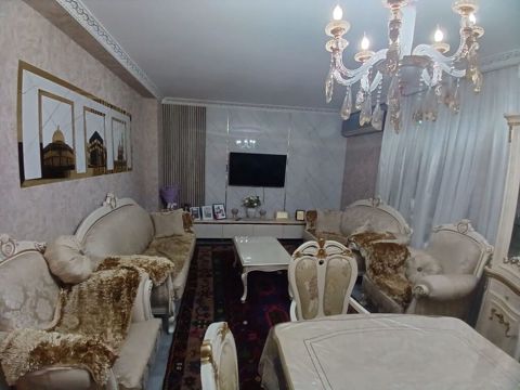 Divan, İşlənmiş, Çatdırılma yoxdur — Bakı