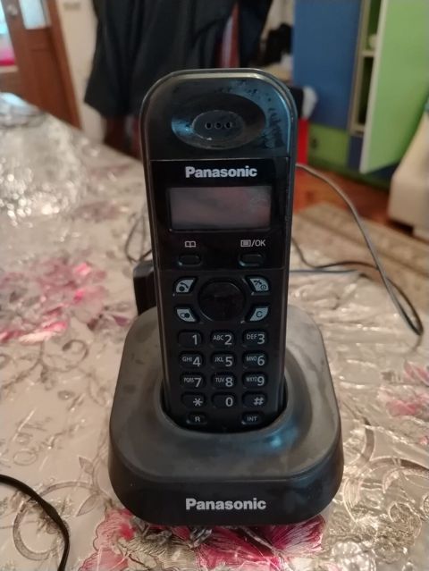 Stasionar telefon Panasonic, Simsiz, İşlənmiş — 25 ₼ · Bakı, Nərimanov · Kabel və radio telefonları Stasionar telefon Panasonic, Simsiz, İşlənmiş — Bakı