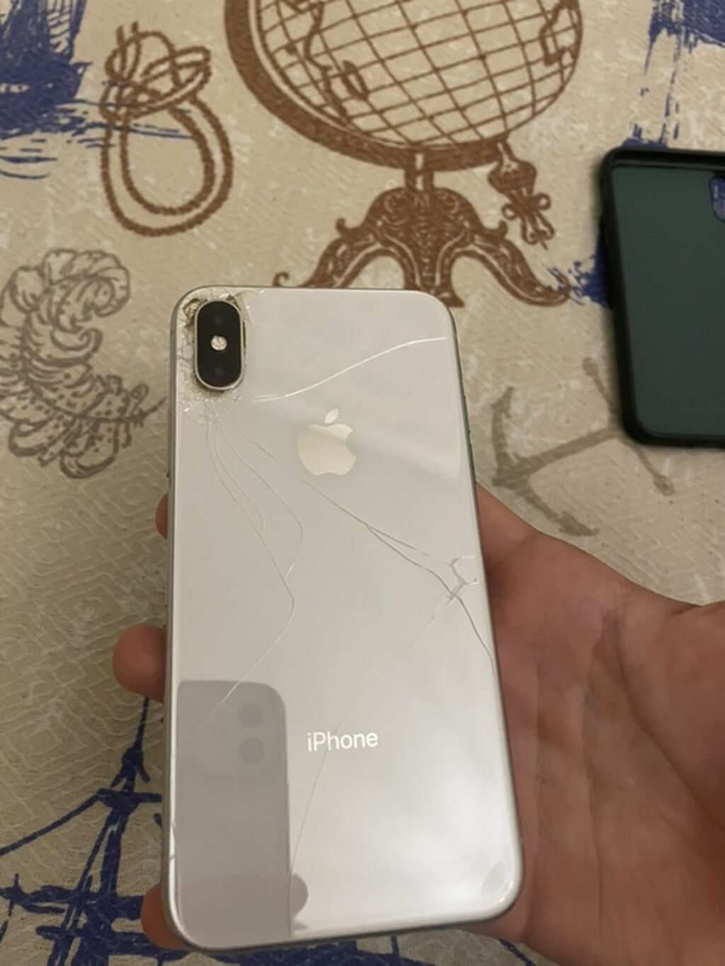 IPhone X, 64 GB, Gümüşü, Qırıq — Apple iPhone, Bakı (2)