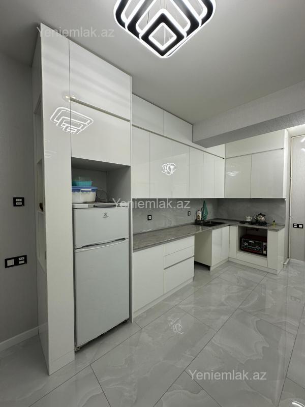 Satılır 3 otaqlı Bina evi menzil (Yeni tikili), 75 m², 10-cu mikrorayon — Mənzil, Sumqayıt (12)