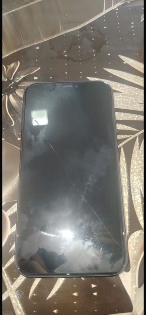 IPhone 11, 128 GB, Qara, Face ID — Mehdiabad