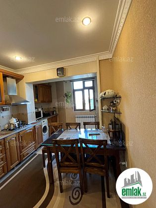 Satılır 4 otaqlı 100 m² köhnə tikili Xətai r — Mənzil (8)