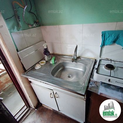 İcarəyə verilir 1 otaqlı 50 m² köhnə tikili 28 May m — Mənzil (12)