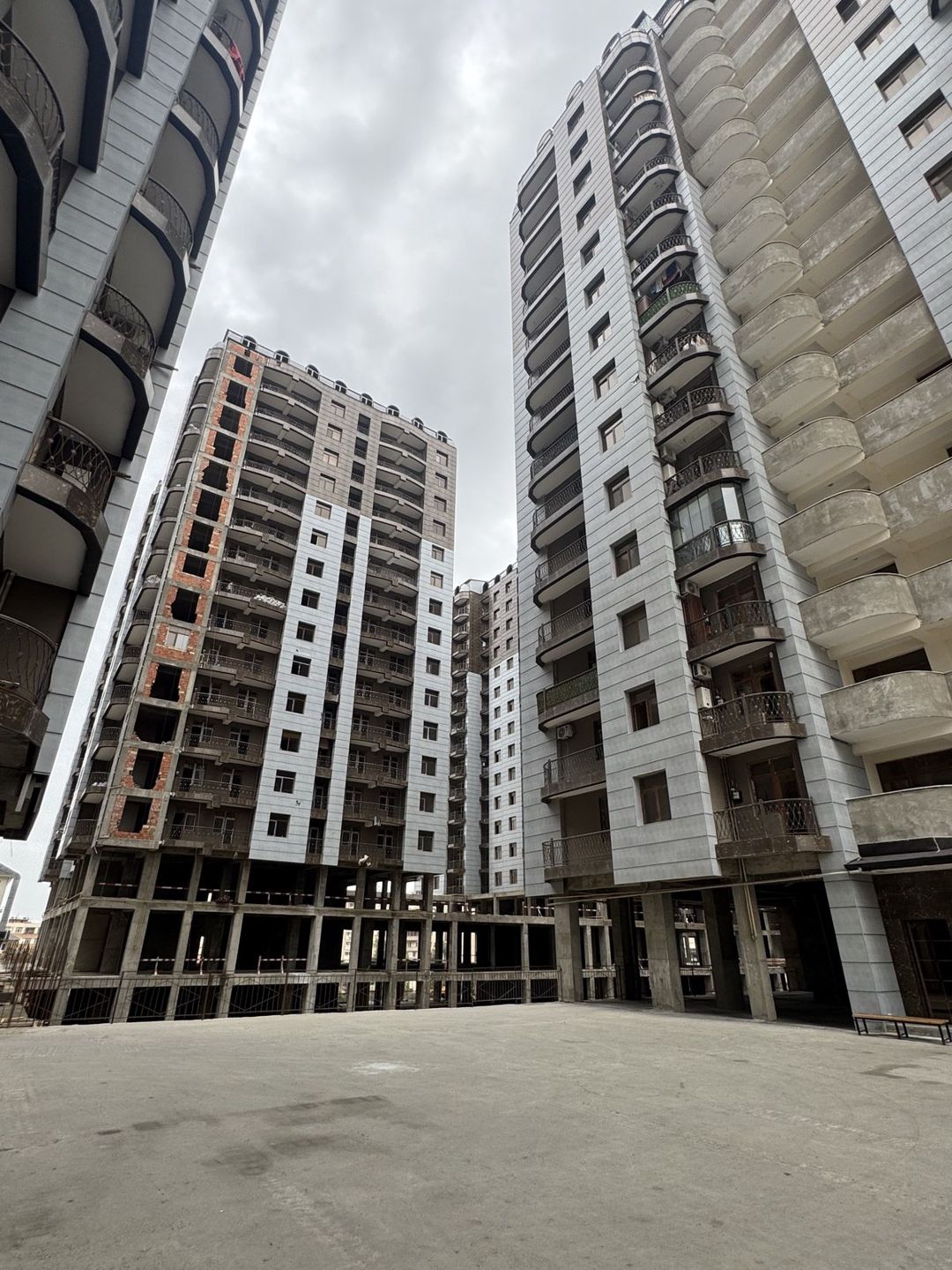 Satılır 3 otaqlı yeni tikili 90 m² — Mənzil, Bakı (2)