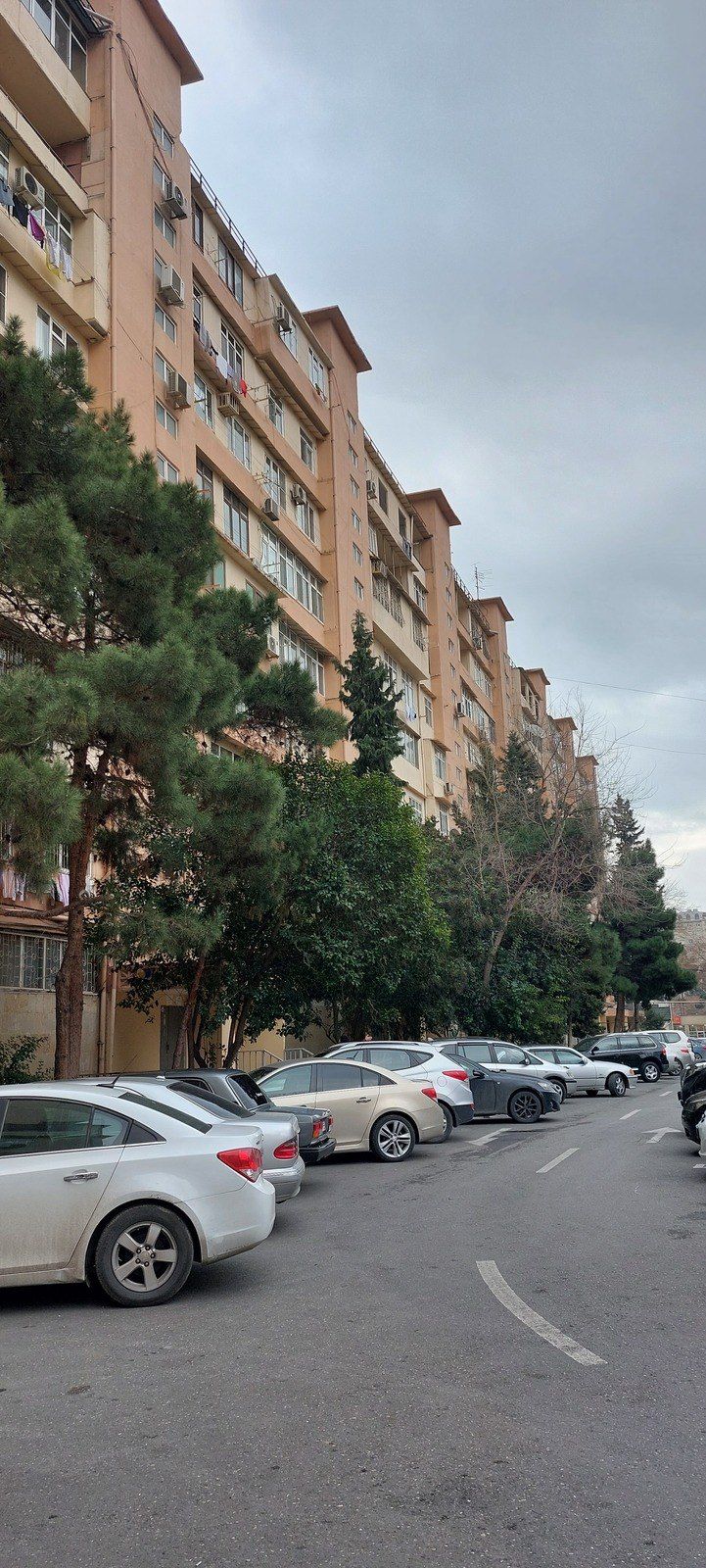 Satılır 4 otaqlı köhnə tikili 100 m² — Mənzil, Bakı