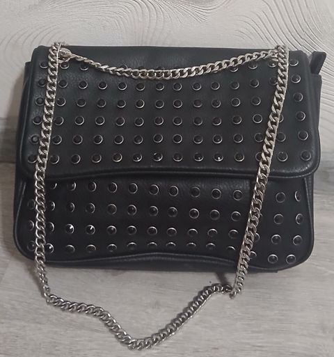 Bata çantası — Bakı