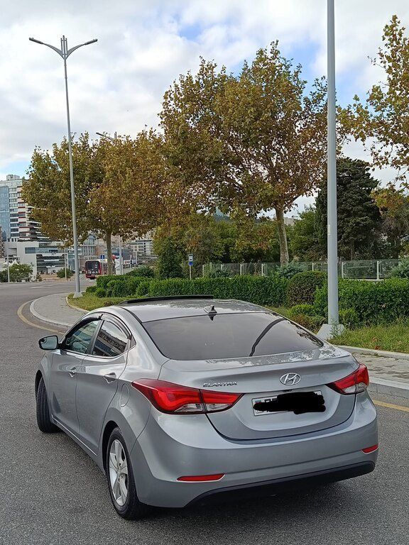 Hyundai Elantra, 1.8 L, 2015 il, 304 971 km — Avtomobillər, Bakı (4)