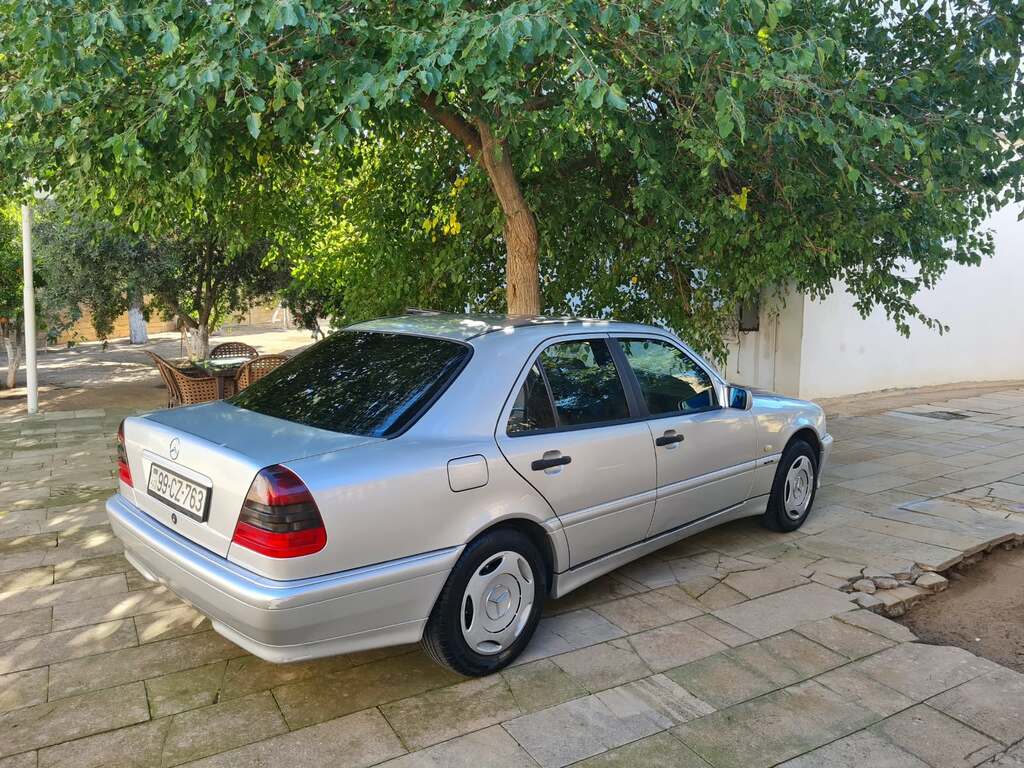 Mercedes C 180, 1.8 L, 1997 il, 640 000 km 99-CZ-763 — Avtomobillər, Bakı (4)