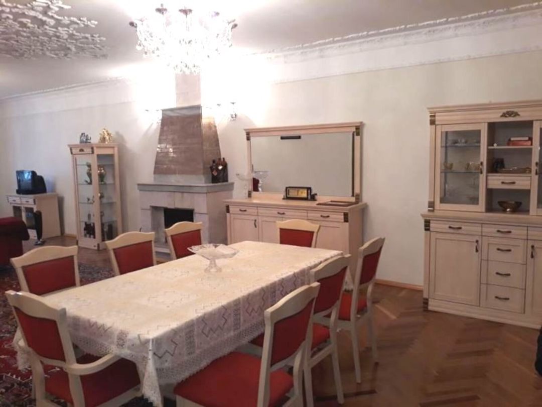 Satılır 6 otaqlı həyət evi/bağ evi 700 m² — Ev, villa, Bakı (7)