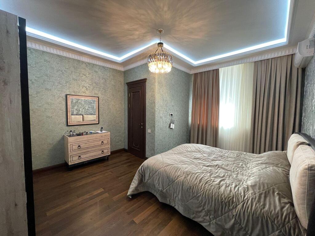 Satılır 7 otaqlı həyət evi/bağ evi 550 m² — Ev, villa, Bakı (7)