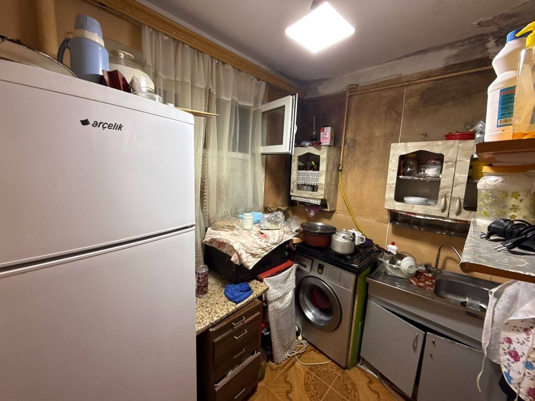 Satılır 2 otaqlı köhnə tikili 55 m² — Mənzil, Bakı (7)