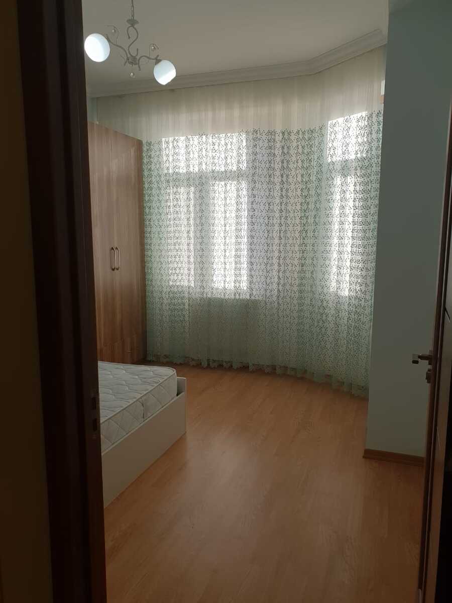 İcarəyə verilir 3 otaqlı yeni tikili 105 m² — Mənzil, Bakı (7)