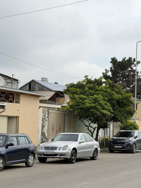 Mercedes E 320, 3.2 L, 2002 il, 300 000 km 90-ZP-560 — Avtomobillər, Gəncə (5)