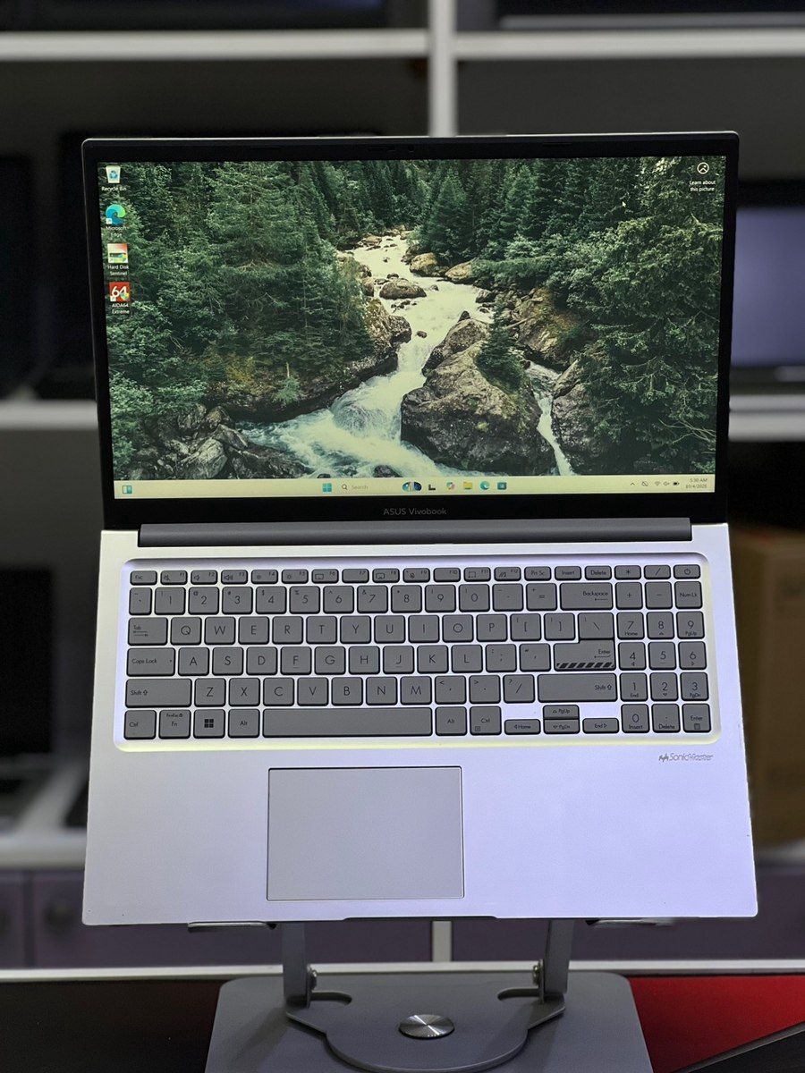 Asus Vivobook F1504V — Noutbuklar, Bakı