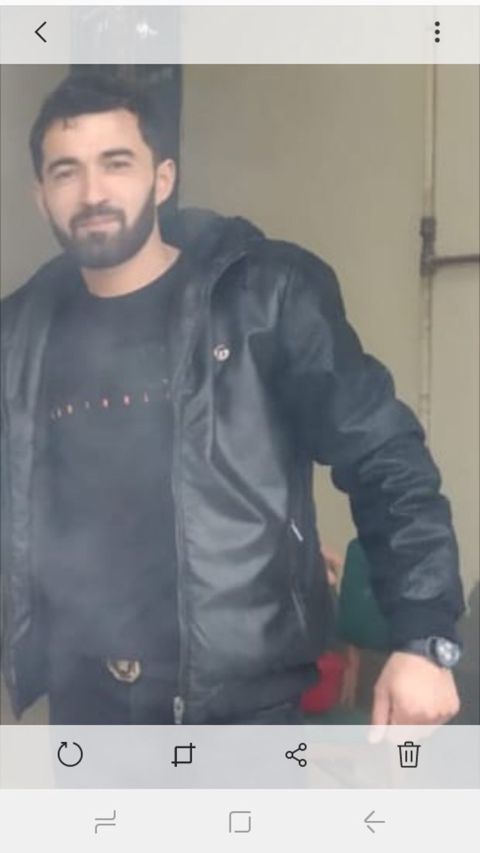Satış üzrə məsləhətçi işi axtarıram — Bakı