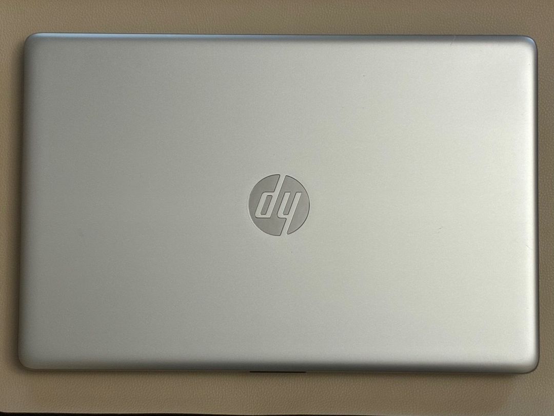 HP Laptop 15-da1011ur — Noutbuklar, Bakı