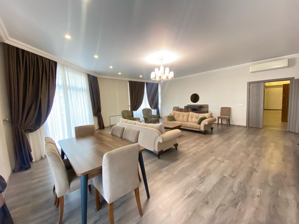 İcarəyə verilir 4 otaqlı yeni tikili 190 m² — Mənzil, Bakı (3)