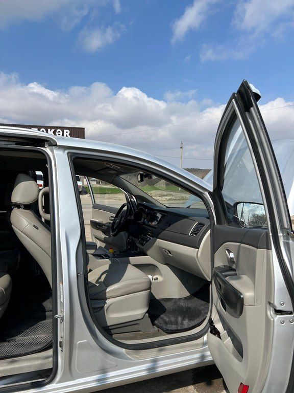 Kia Carnival, 2.2 L, 2014 il, 400 000 km — Avtomobillər, Goranboy (4)