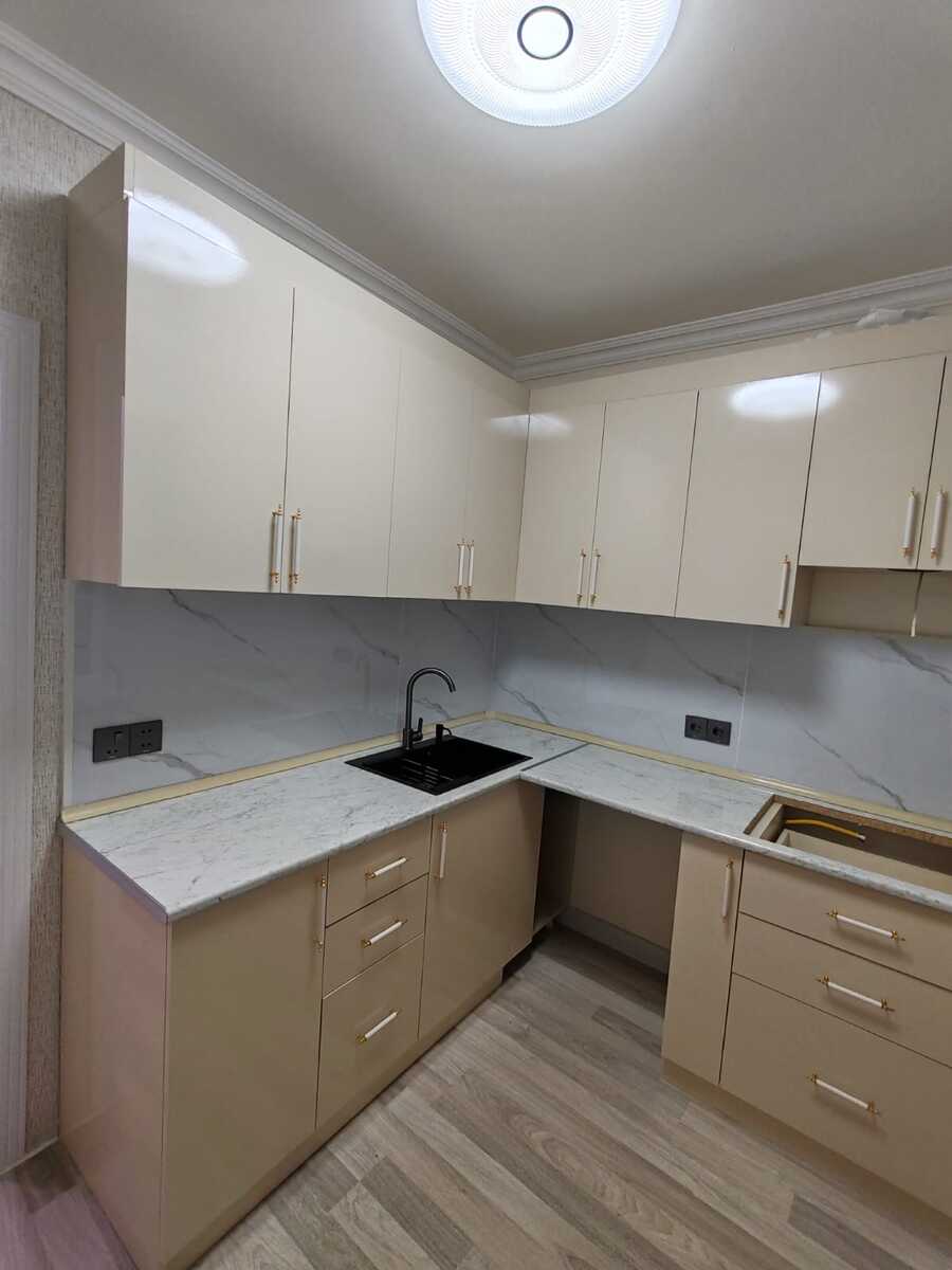 Satılır 2 otaqlı köhnə tikili 55 m² — Mənzil, Bakı (5)